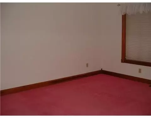 921 Sawmill Ct, Springfield, OH 45503 photo 7