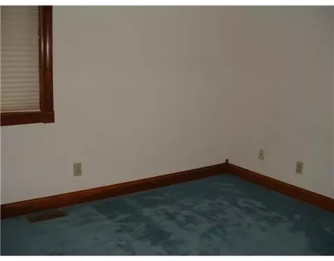 921 Sawmill Ct, Springfield, OH 45503 photo 8