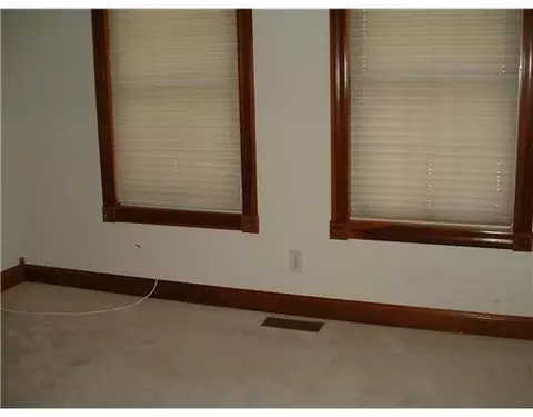 921 Sawmill Ct, Springfield, OH 45503 photo 10