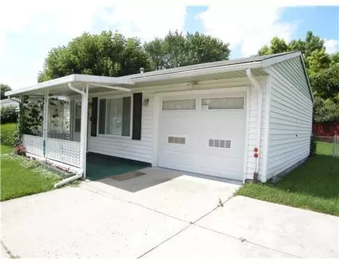 102 Corlington Ave, Springfield, OH 45506 photo 2
