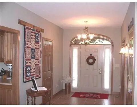 2779 Wildflower Dr, Springfield, OH 45504 photo 2