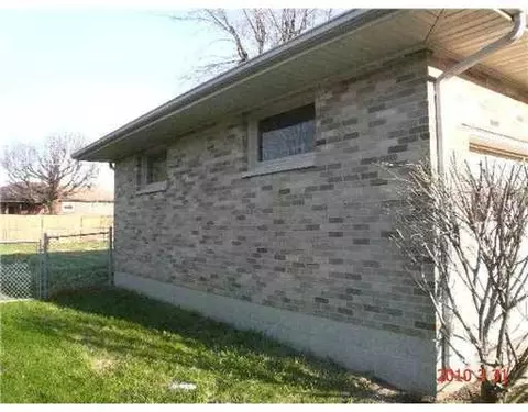 4828 Ashley, Springfield, OH 45503 photo 2