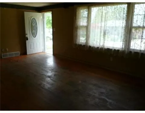 4828 Ashley, Springfield, OH 45503 photo 4