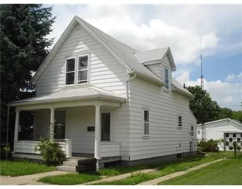 1570 Oakland Ave, Springfield, OH 45503 photo 2