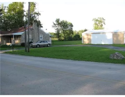 5340 Windy Point Rd, Celina, OH 45822 photo 2