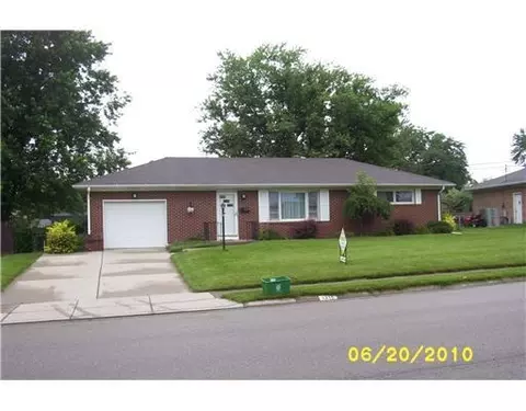 1218 Torrence Dr, Springfield, OH 45503 photo 1
