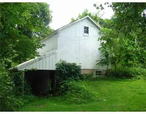 2075 Rebert Pike, Springfield, OH 45506 photo 4