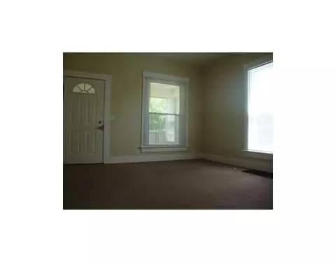 825 Spruce, Sidney, OH 45365 photo 2