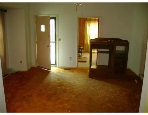 1008 Wayne, Springfield, OH 45503 photo 4