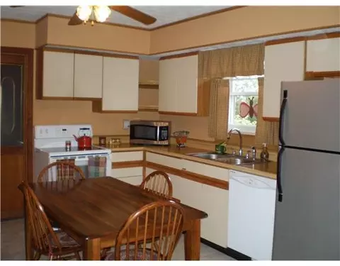 3211 Willow, Springfield, OH 45502 photo 6