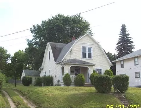 1719 Kenton St, Springfield, OH 45505 photo 1