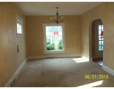 1719 Kenton St, Springfield, OH 45505 photo 2