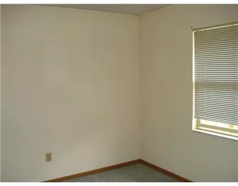 5624 W Ridgewood, Springfield, OH 45503 photo 13