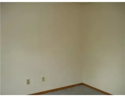 5624 W Ridgewood, Springfield, OH 45503 photo 11