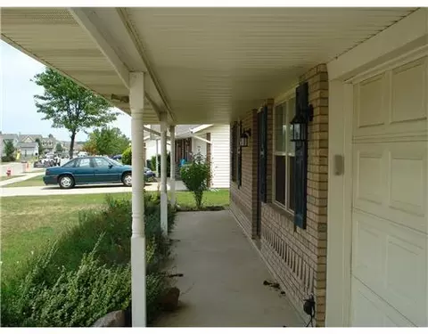 5624 W Ridgewood, Springfield, OH 45503 photo 5