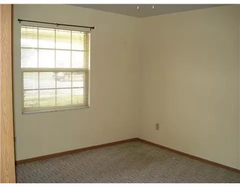 5624 W Ridgewood, Springfield, OH 45503 photo 15
