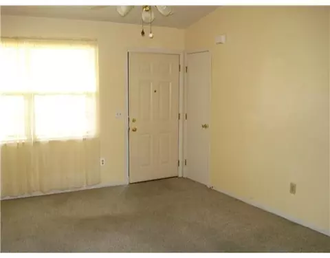 5624 W Ridgewood, Springfield, OH 45503 photo 6