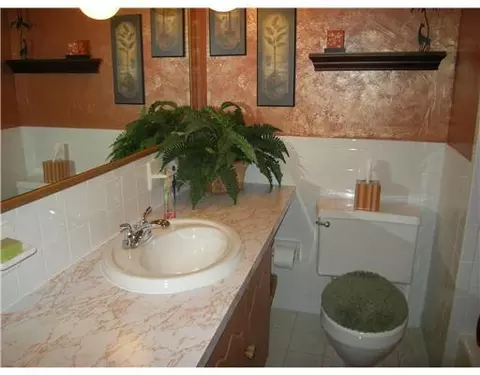 2447 E Possum Rd, Springfield, OH 45502 photo 14