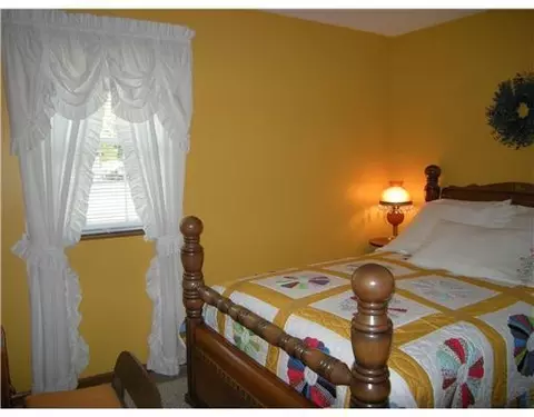 2447 E Possum Rd, Springfield, OH 45502 photo 12