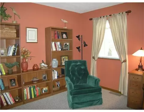 2447 E Possum Rd, Springfield, OH 45502 photo 11