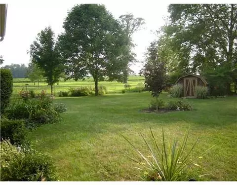 2447 E Possum Rd, Springfield, OH 45502 photo 17
