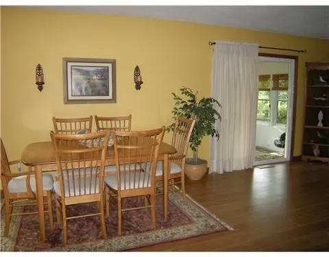 2447 E Possum Rd, Springfield, OH 45502 photo 7