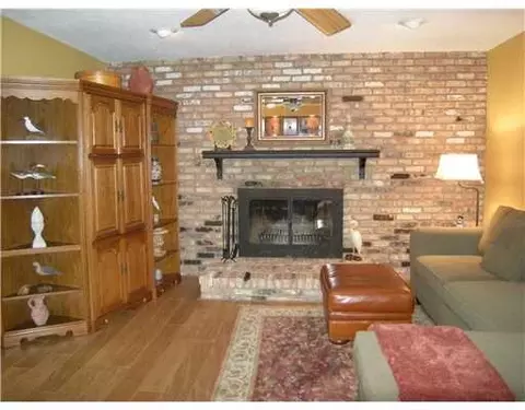 2447 E Possum Rd, Springfield, OH 45502 photo 5