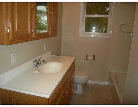 2710 Elm Dr, Springfield, OH 45504 photo 10