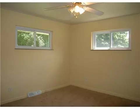 600 Geron Dr, Springfield, OH 45505 photo 9