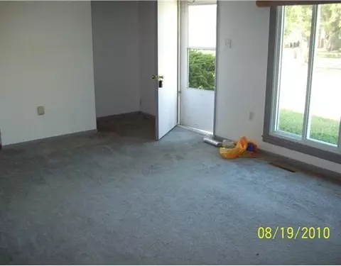 2214 Wrenwood, Springfield, OH 45505 photo 2