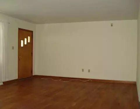 3326 Derr Rd, Springfield, OH 45503 photo 3