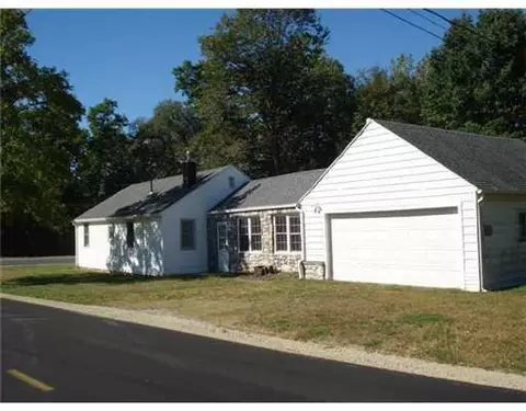 3514 Snyder-domer Rd, Springfield, OH 45502 photo 2