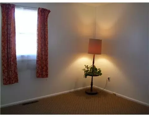 1069 Heard, Springfield, OH 45506 photo 9