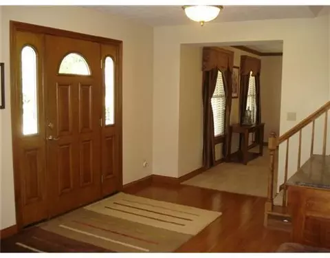1325 Quinlan Ct, Springfield, OH 45503 photo 2