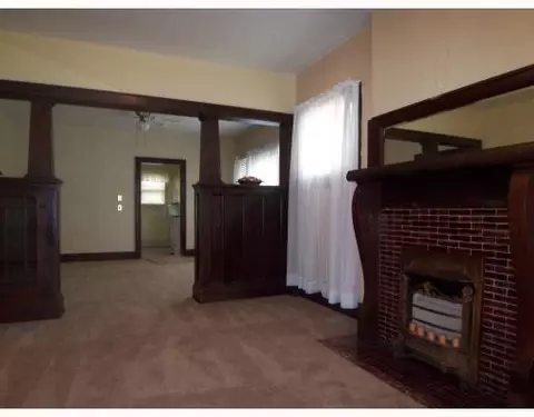 812 Rice St, Springfield, OH 45505 photo 3