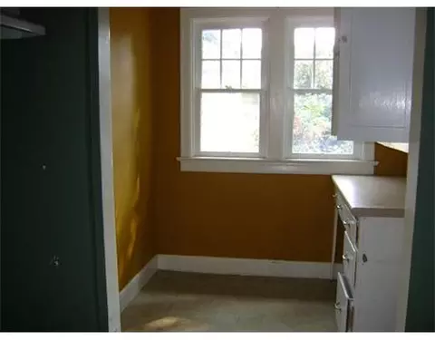 1312 N Limestone St, Springfield, OH 45503 photo 5
