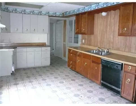 341 W Euclid Ave, Springfield, OH 45506 photo 6