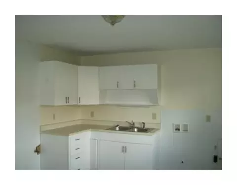 512 Monaco, Springfield, OH 45506 photo 4