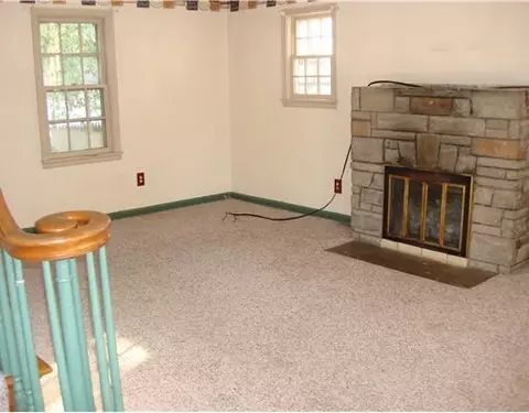 608 E North, Kenton, OH 43326 photo 5