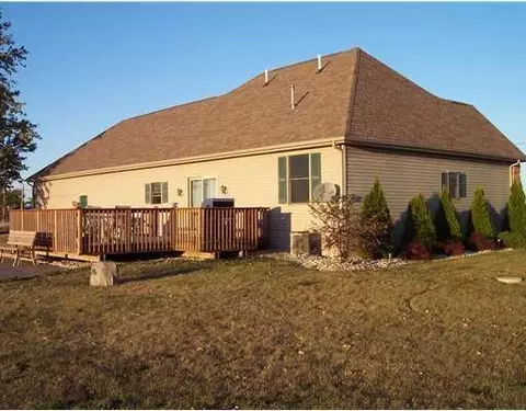 8211 Rice, Celina, OH 45822 photo 2