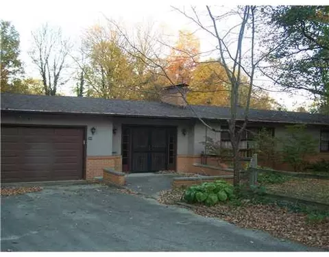 264 Oakridge, Springfield, OH 45504 photo 1