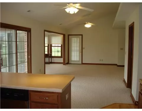 1852 Willow Lakes Dr #., Springfield, OH 45502 photo 10