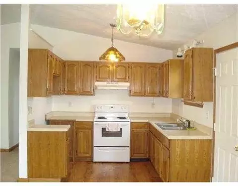7280 Springfield-jamestown Roa, Springfield, OH 45502 photo 4