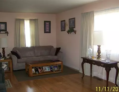 806 W Logan, Celina, OH 45822 photo 4