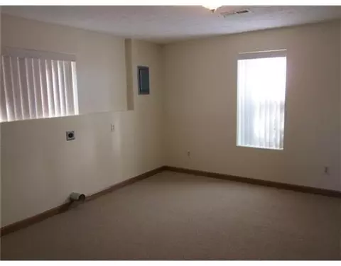 2662 May St, Springfield, OH 45505 photo 11