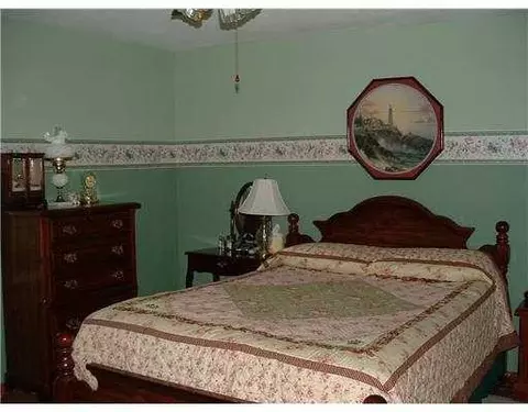 702 Wellington Dr, Springfield, OH 45506 photo 9