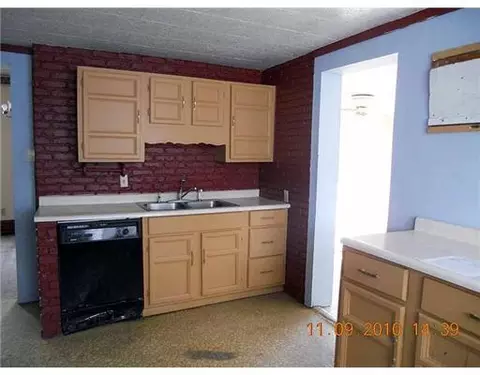 307 E Walnut, Covington, OH 45318 photo 4