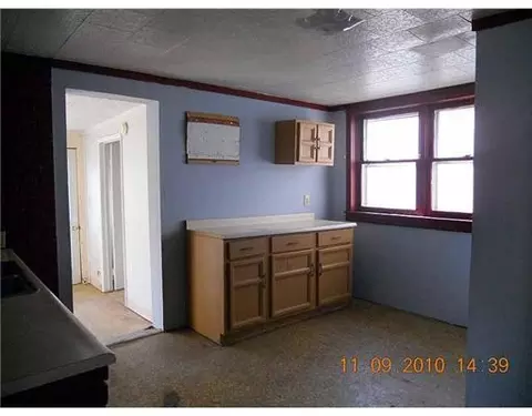 307 E Walnut, Covington, OH 45318 photo 5