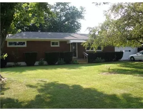 2832 S Burnett, Springfield, OH 45505 photo 1