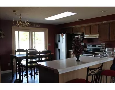3923 Delmar Cir, Springfield, OH 45503 photo 3